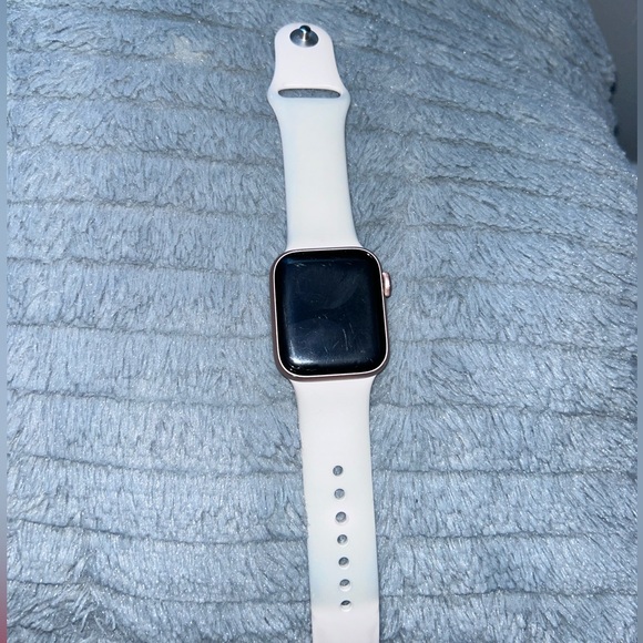 Apple Watch SE 1st gen. (GOOD CONDITIONS)